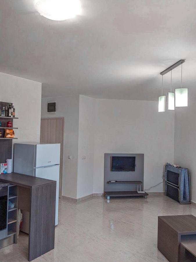 Sunny Star Dreams Condo W Prime Location, Pool, Sea View Sveti Vlas Exterior foto