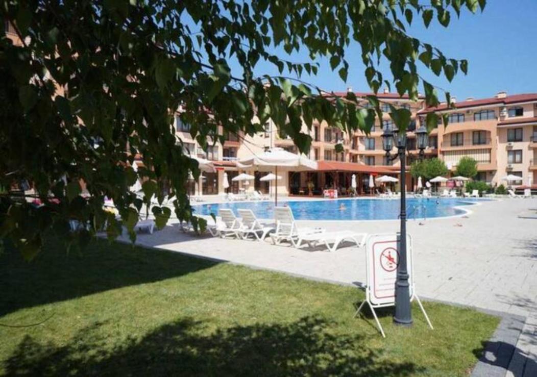 Sunny Star Dreams Condo W Prime Location, Pool, Sea View Sveti Vlas Exterior foto
