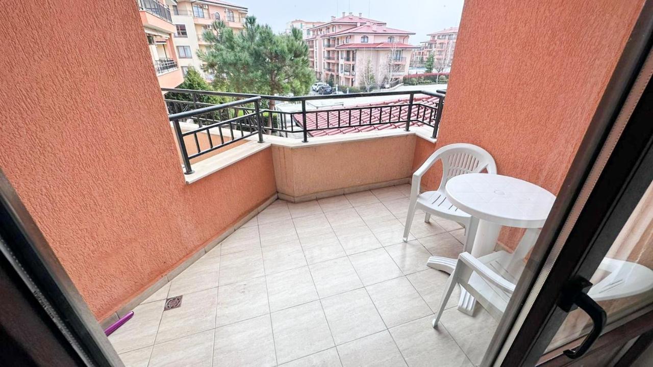 Sunny Star Dreams Condo W Prime Location, Pool, Sea View Sveti Vlas Exterior foto